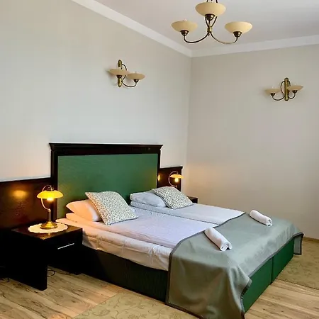 Nocowanie Restauracja Wenecka Klobuck