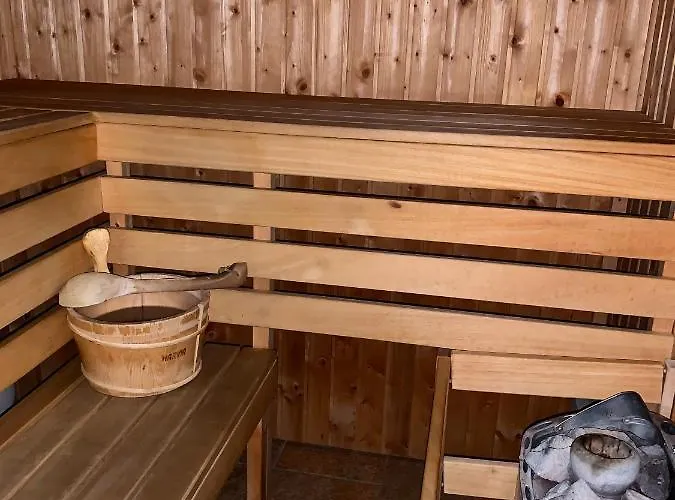 Ξενοδοχείο Nocowanie Restauracja Wenecka *